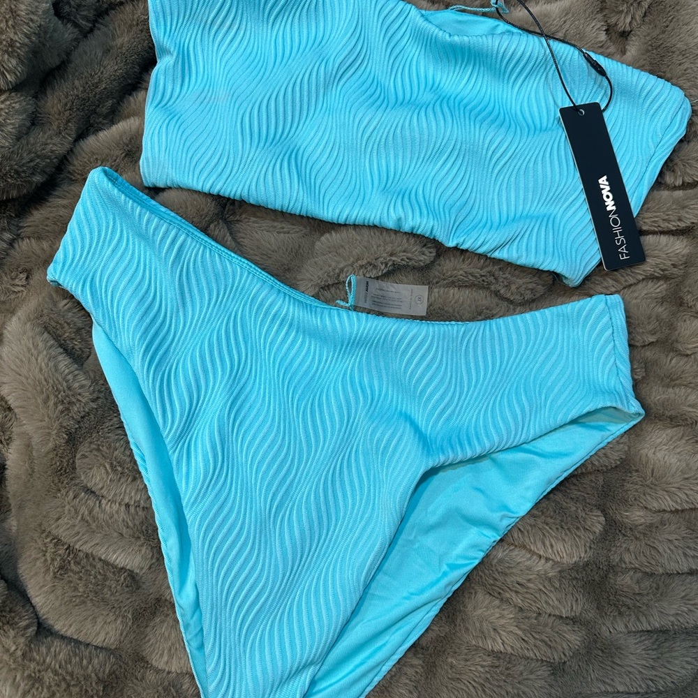 Fashion Nova Strapless Blue Ribbed Bikini Set